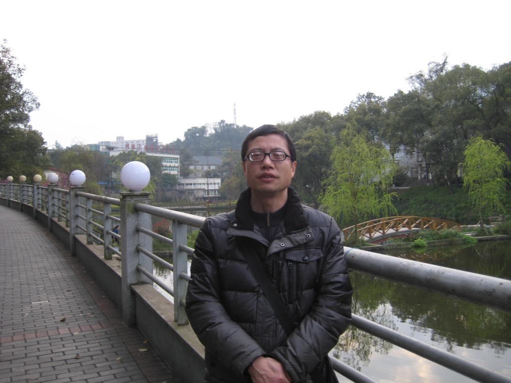 个人照片.jpg